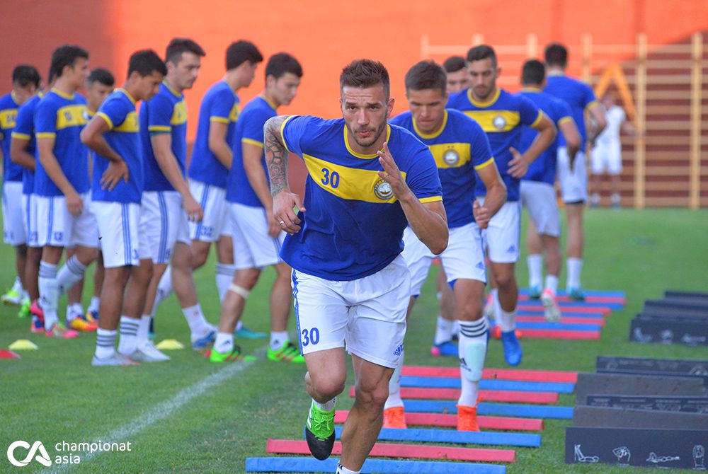 Training of FC Pakhtakor