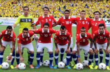 Видаль и Алексис Санчес попали в заявку сборной Чили на ЧМ-2014