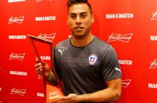 Uchrashuvning eng yaxshi futbolchisi - Eduardo Vargas