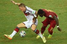 Эффенберг: "Швайнштайгер должен играть в основном составе сборной Германии"