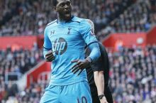 "Tottenxem" Adebayor bilan xayrlashishga tayyor