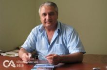 Rustam Akramov: “Dangasalik futbolchilarda emas, murabbiylarda bor”