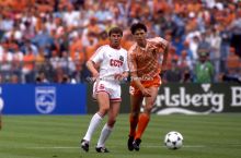 Гол ван Бастена в ворота Дасаева на Евро-1988 признан лучшим голом за всю историю УЕФА