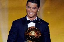 Роналду признан лучшим игроком в истории португальского футбола