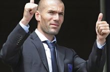 Sky Sports: Зидан может возглавить «Реал» через год в случае отставки Анчелотти