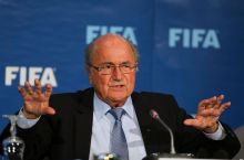 Blatter FIFA prezidentligi lavozimini tark etdi!