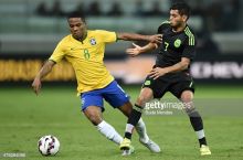 Гол Тарделли помог Бразилии обыграть Мексику в товарищеском матче