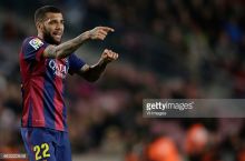 sport.english.com: Alves "Barselona" bilan yangi shartnoma imzoladi