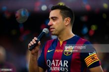 Xavi: "Alves "Barselona" bilan shartnoma uzaytirganidan hayron bo'ldim"