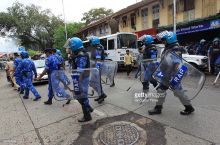 Полиция Ниццы применила слезоточивый газ против болельщиков «Наполи»