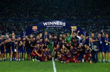 «Барселона» в 5-й раз выиграла Суперкубок Европы и догнала «Милан»