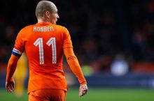Сборная Нидерландов: Роббен пропустит решающие матчи отбора к Евро-2016