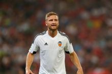 SHkodran Mustafi "Milan"ga o'tishi mumkin