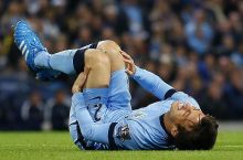 David Silva bir oy futbol o'ynamaydi