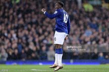 Lukaku Everton safida 1954 yildan buyon ilk bor ketma-ket 8ta o'yinda gol urgan birinchi futbolchiga aylandi