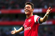 Mesut O'zil: "Messi yoki Ronaldu? Flamini!"