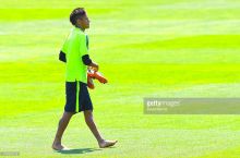 Braziliya sudi to'lanmagan soliqlar uchun Neymarga 100 ming evro jarima soldi