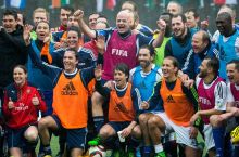 Infantino ishxonasidagi birinchi kunida futbol o'ynadi