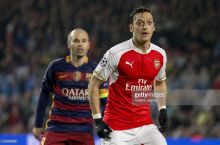 Mesut Ozil: Arsenal kuchayishi kerak