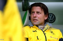 Vaydenfeller faoliyatini chet elda davom ettirmoqchi emas