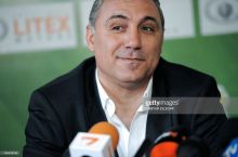 Stoichkov "Real" ustidan kuldi