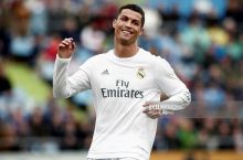 Ronaldu: "CHempionlar ligasi tarixidagi eng yaxshi to'purar ekanligimni bilish katta sharaf"