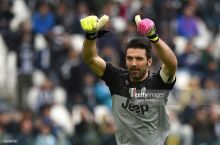 Buffon va Barcali "Yuventus" bilan shartnomani 2018 yilgacha uzaytirishdi