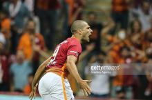 "Galatasaray" futbolchisidan juda chiroyli gol (video)