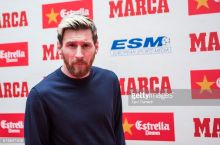 Messi livanlik pop yulduzini tanimadi (foto+video)
