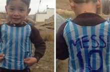 Messi plastik paket kiygan afg'onistonlik muxlisi bilan uchrashdi