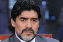 Diego Maradona “Napoli”da ishlamoqchi