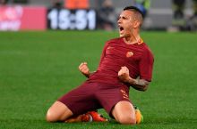 Rasman: Zenit Roma futbolchisini sotib oldi