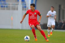“Lokomotiv” Sanjar SHoahmedov bilan ham shartnoma tuzdi