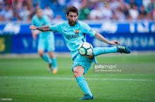 Messi penaltidan gol ura olmadi, biroq dubl qayd etdi. "Alaves" - "Barselona" 0:2 (video)