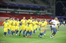 Официальная тренировка национальной сборной Узбекистана (фотогалерея)