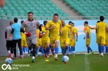 Национальная сборная провела тренировку на стадионе "Пахтакор" 