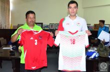 Сборная Таджикистана сыграет против Непала в белой форме