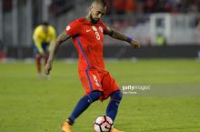 Видаль объявил о завершении карьеры в сборной Чили