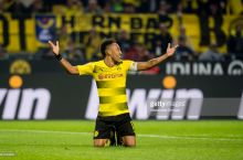 Germaniya. "Dortmund"ning ilk mag'lubiyati, "echkilar" hamon eng oxirgi o'rinda FOTO