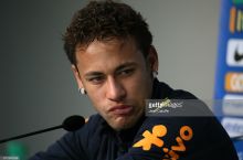 Neymar Braziliya bosh murabbiyining gaplaridan keyin yig'lab yubordi FOTO + Video