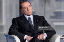 Берлусконини "пул ювиш"да айблашмоқда