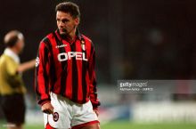 1996-1997 yilgi "Milan" FOTO