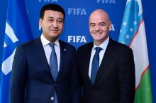 ФИФА президенти Умид Аҳмаджоновни табриклади