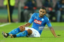 "Manchester Yunayted" "Napoli" futbolchisi uchun 30 mln evro to'lamoqchi