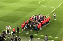 Barselona futbolchilari uchun chempionlik yo'lakchasi baribir tashkil etildi VIDEO