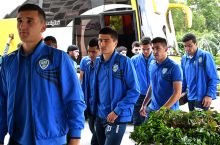 Национальная сборная Узбекистана прибыла в Тегеран
