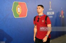 Роналду — лучший игрок матча Португалия - Марокко