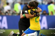 Неймар признан "Лучшим игроком матча" Бразилия - Мексика