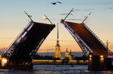 ВИДЕО. Разводной мост в Санкт-Петербурге. Мундиаль - в объективе CA 
