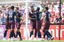 Emerining birinchi o'yinida "Arsenal" 8:0 hisobida yutdi, Obameyangdan xet-trik